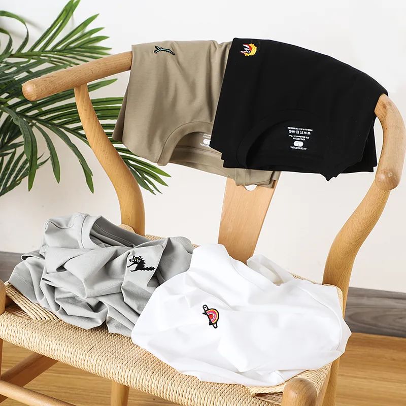 Kaos Lengan Pendek Leher Bulat - Summer Clothing Staples ulasan dan harga